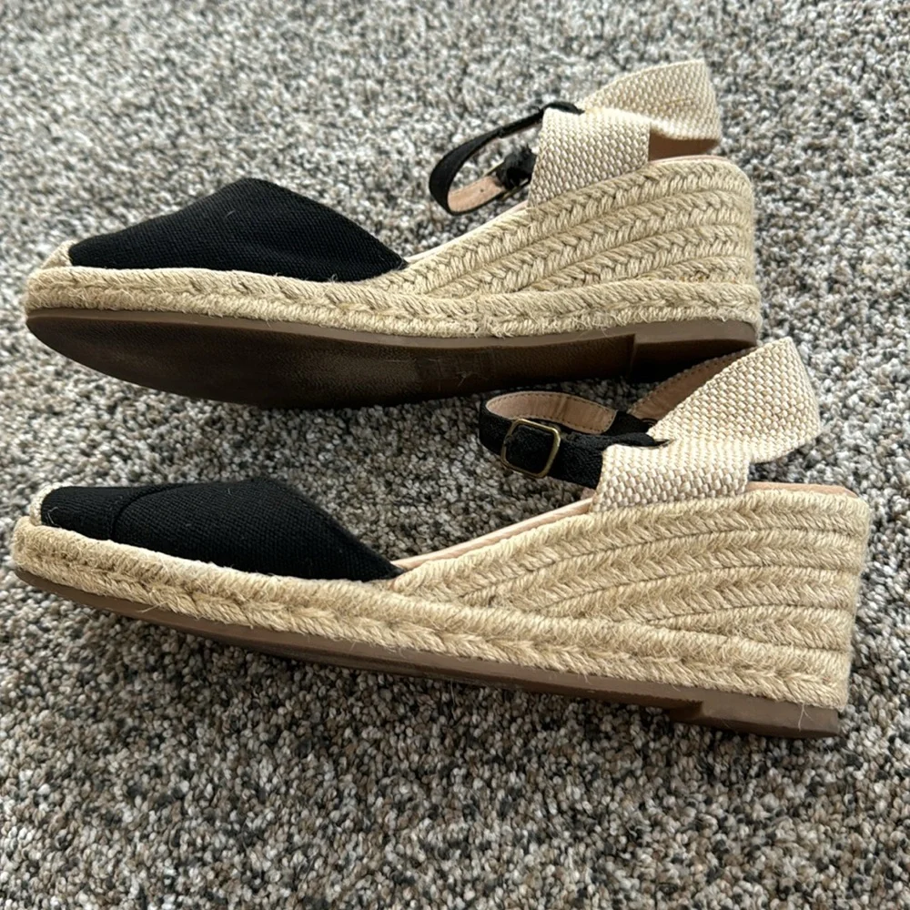 Journee Size 7.5